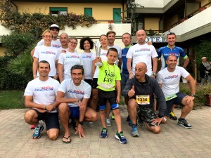 Il gruppo Imola Triathlon all'Elbaman